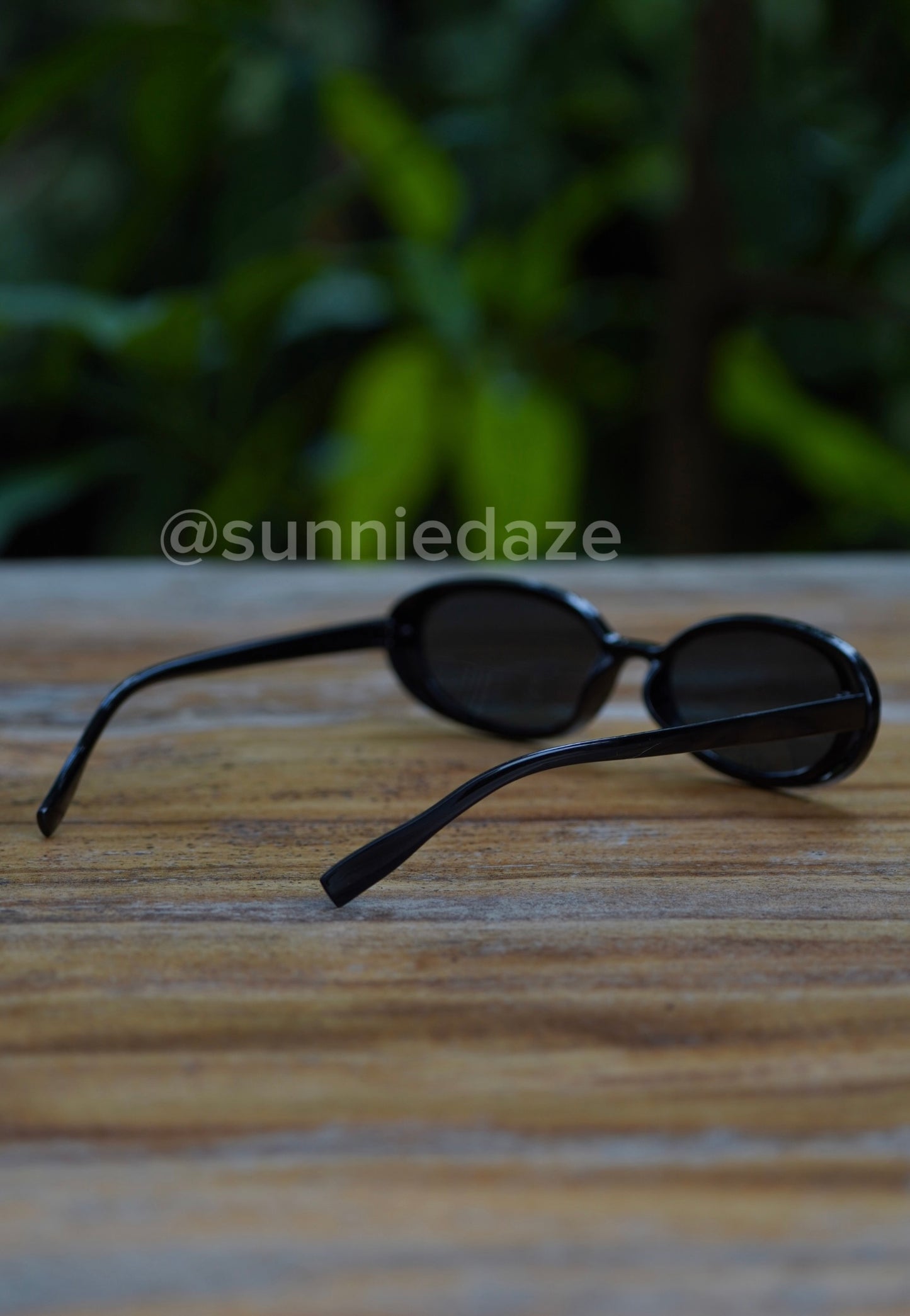SunnieDaze Oval Petite Sexy Stylish Sunglasses Women